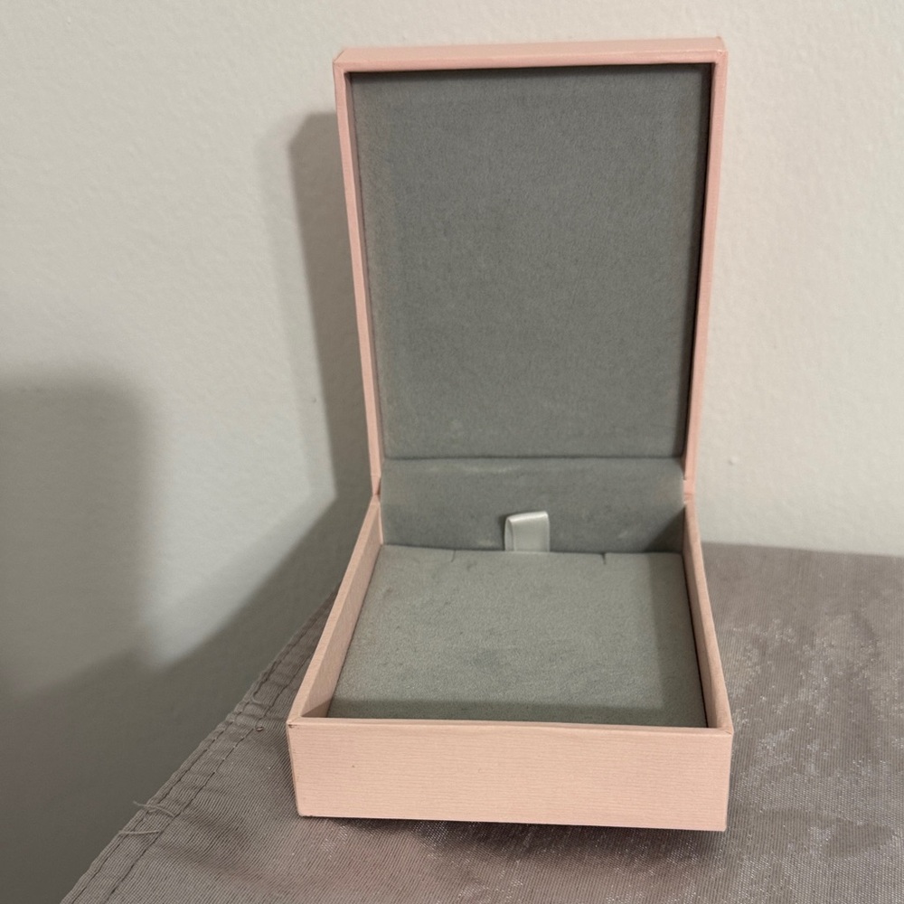 Pink Jewelry Box - Picture 5 of 5